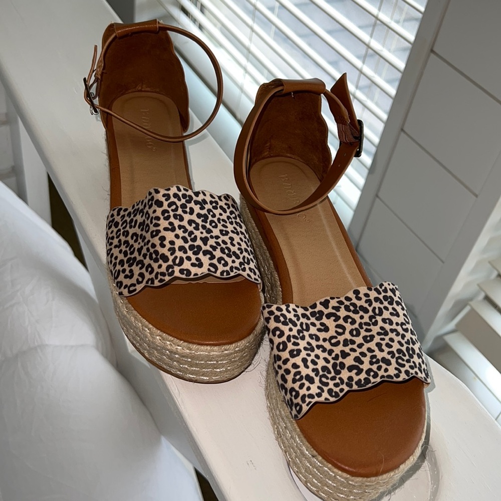 leopard platforms